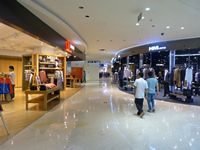 品牌店